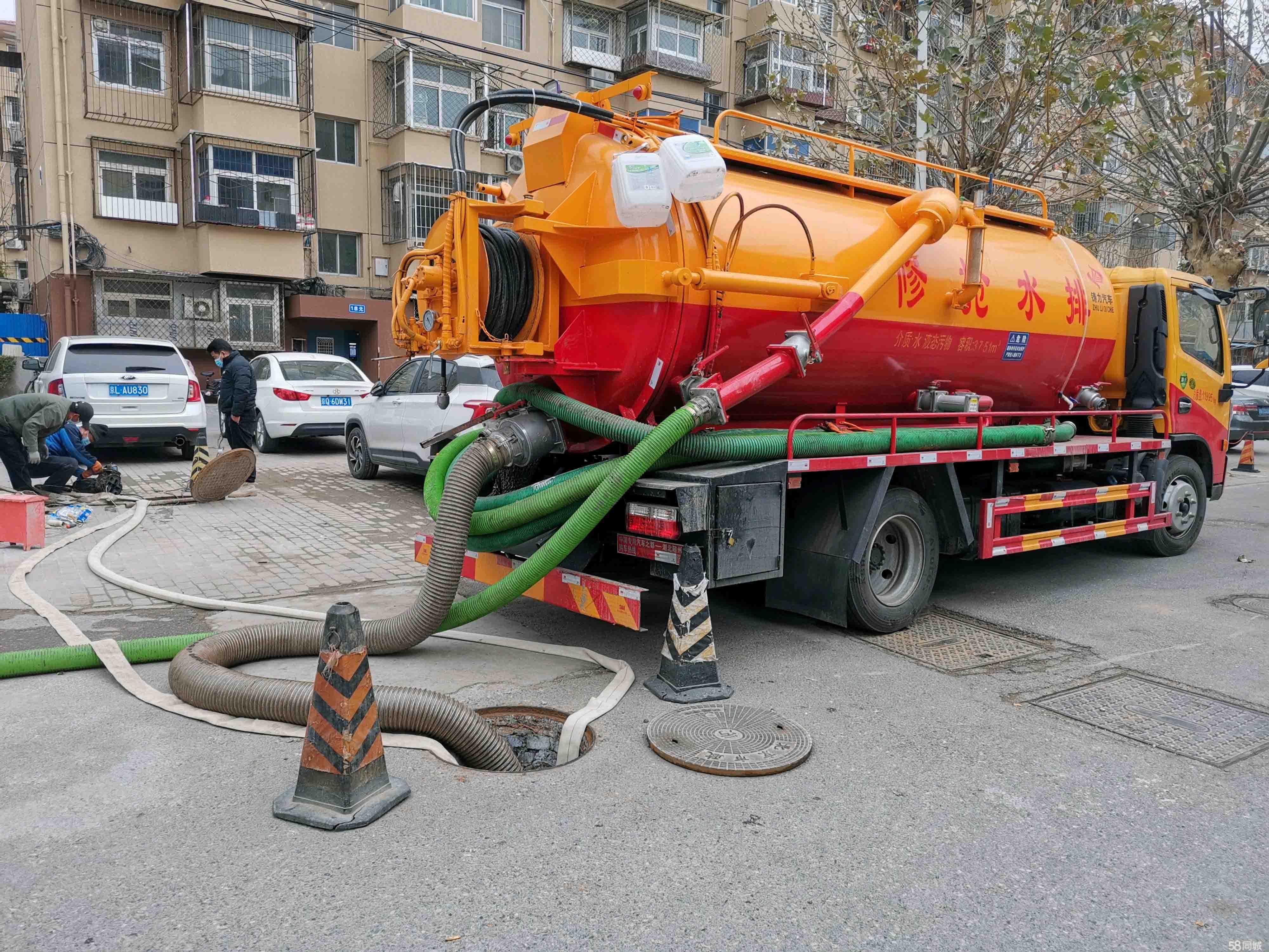 新龙抽粪吸污