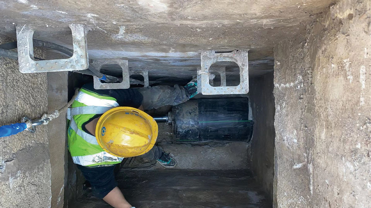 新龙HDPE短管内衬法