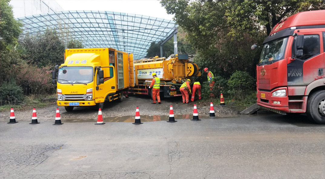 新龙成区雨污水管网“四位一体”检测疏通项目